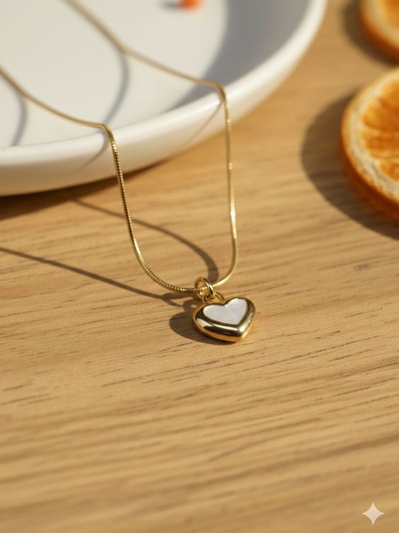 Sweet Heart Gold Necklace