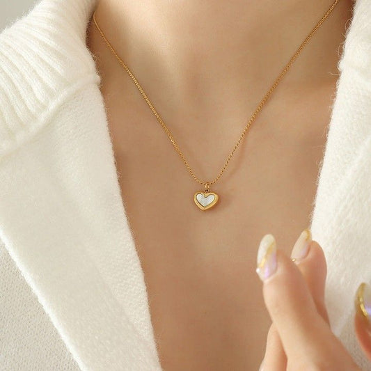 Sweet Heart Gold Necklace