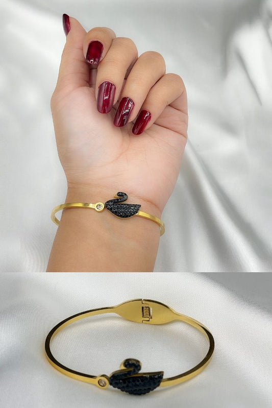 Luxury White And Black Swan Bracelet