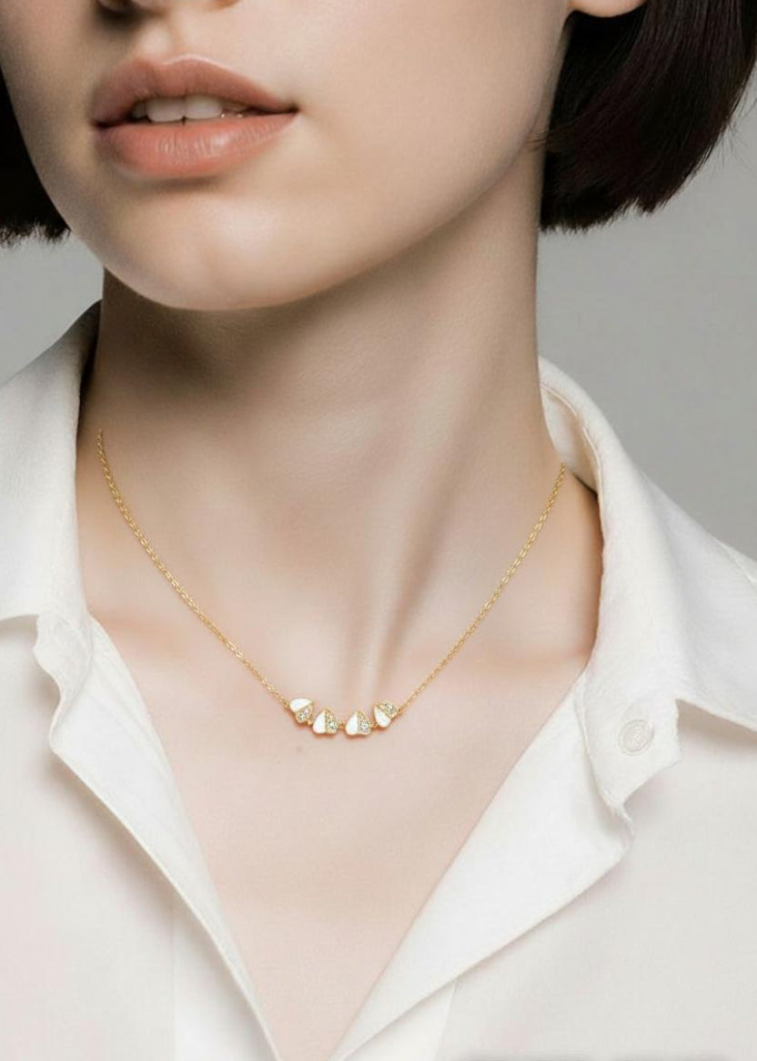 Elegant Gold Floral Necklace